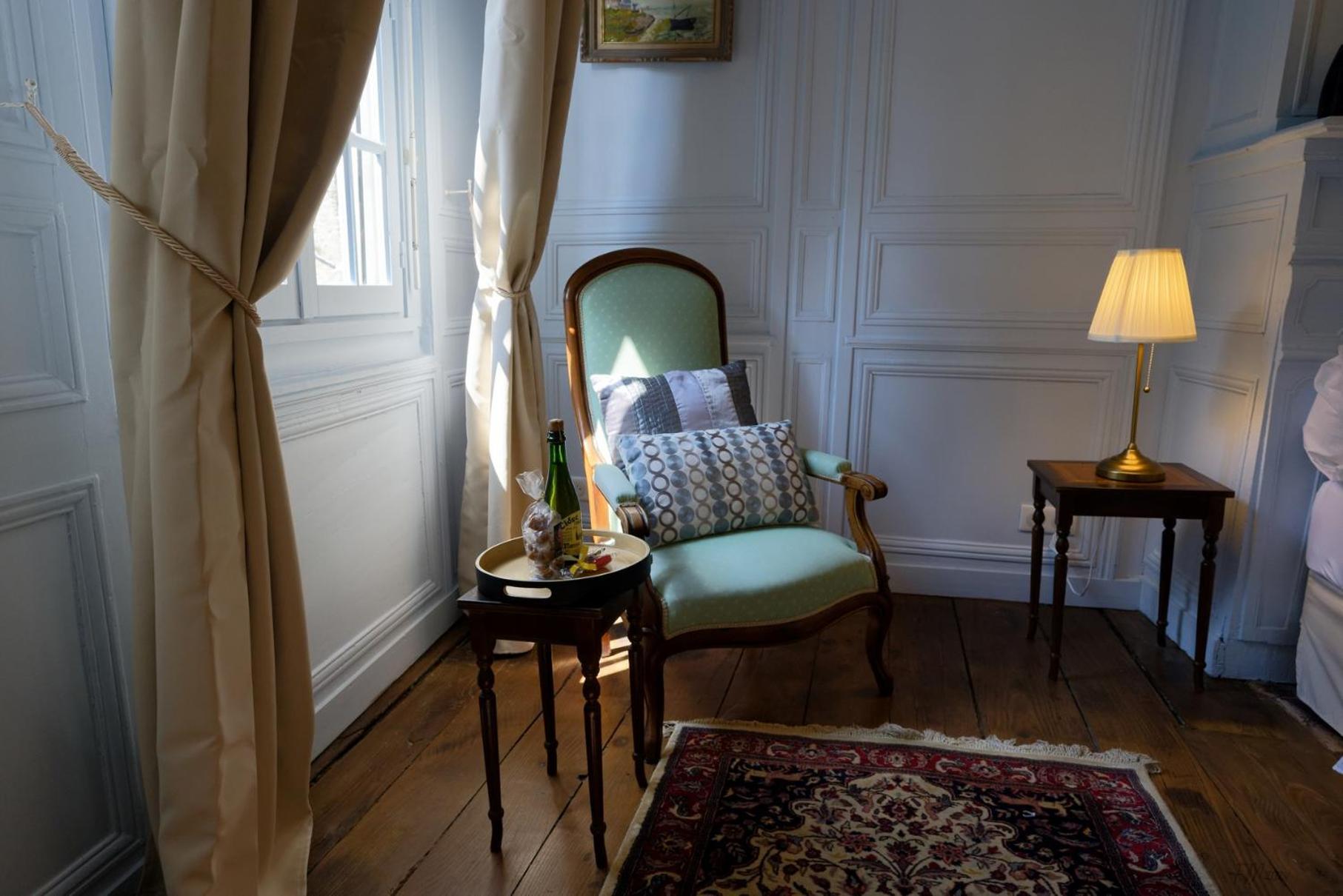 Guest House Saint Yves Динан Стая снимка